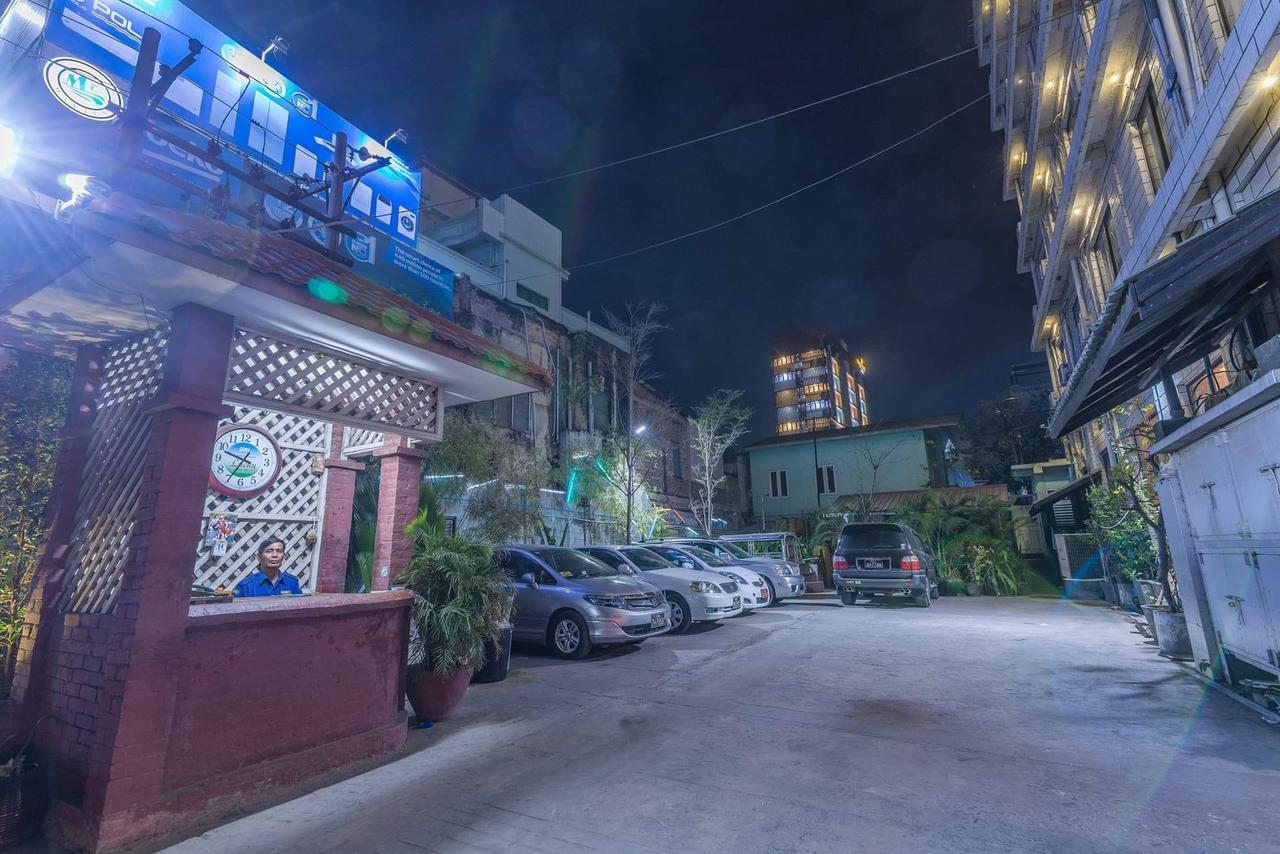 Sunrise Hotel マンダレー エクステリア 写真