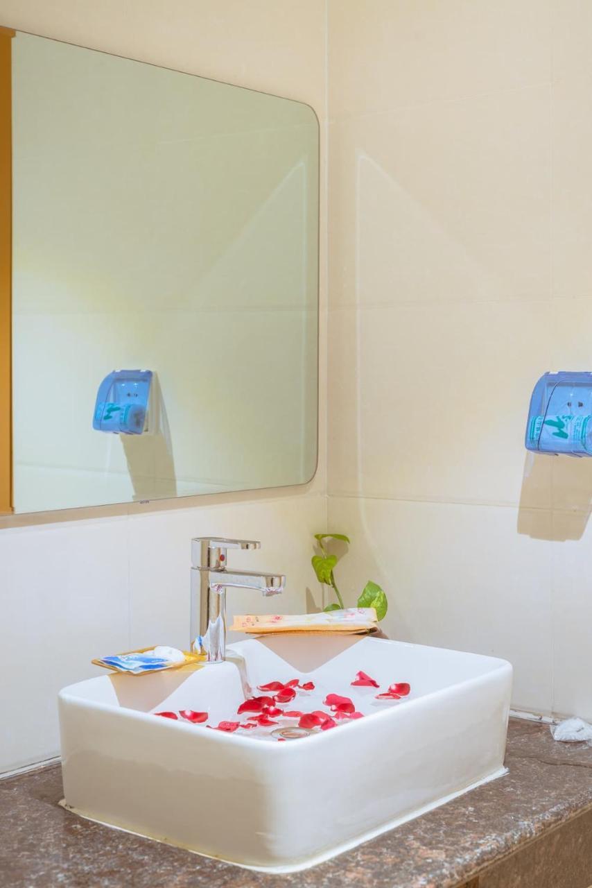 Sunrise Hotel マンダレー エクステリア 写真